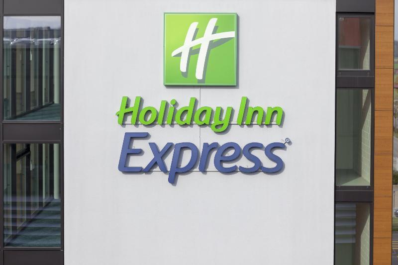 Holiday Inn Express Astana - Turan Exterior photo